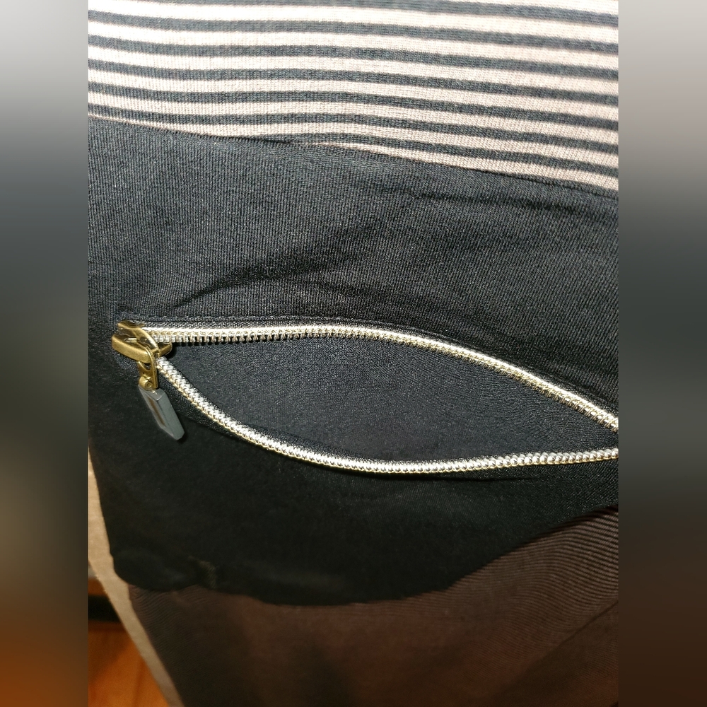 Philosophy Striped Maxi Dress with Black Waist Bag - Picture 8 of 9